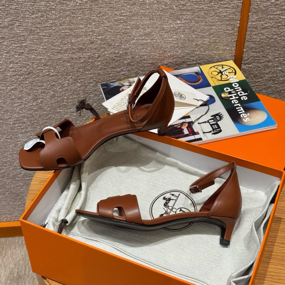 Hermès Oasis Sandals Black &amp; Argent Grey