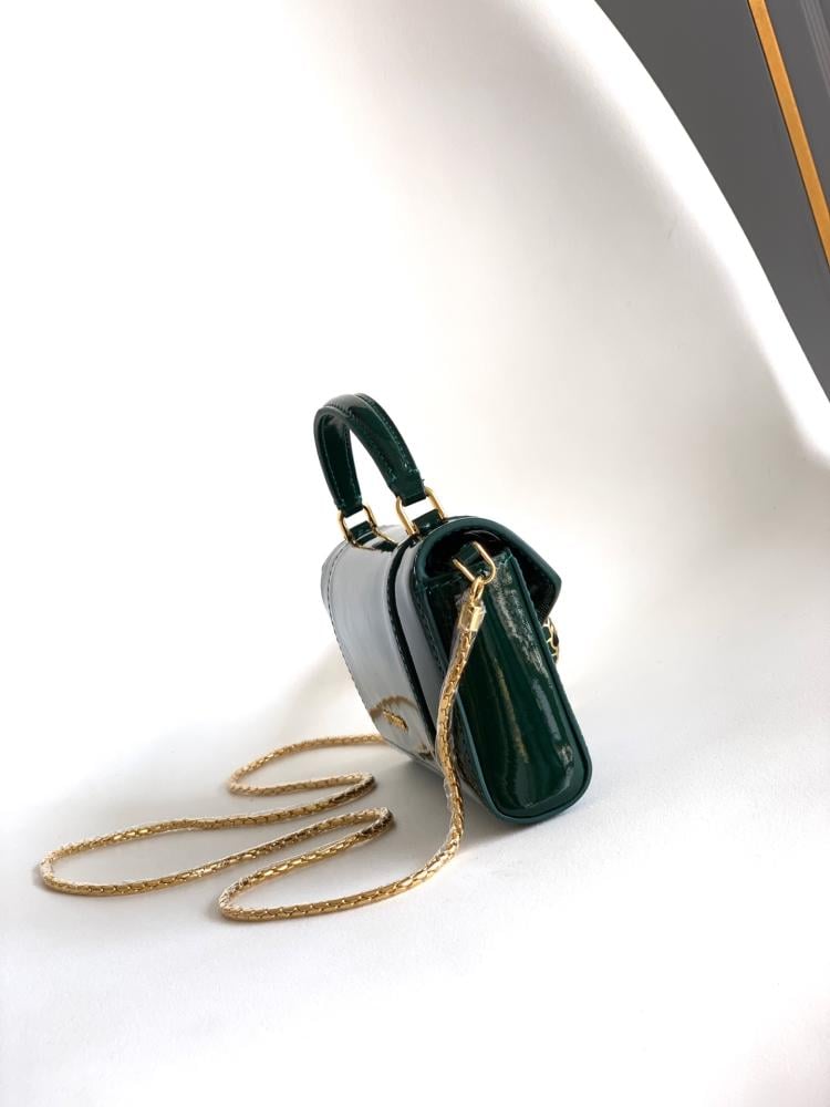 Bvlgari Serpenti Forever Glossy Leather Mini Bag – Emerald Green