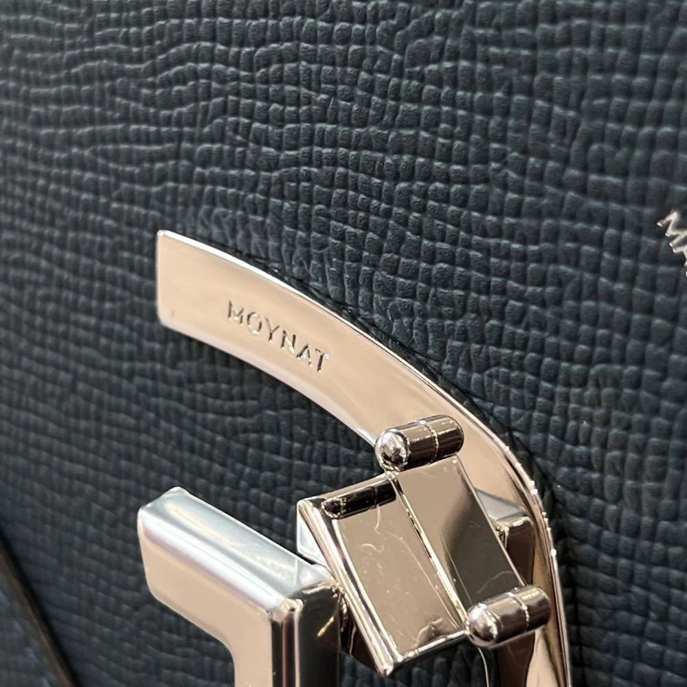 Gabrielle Portföy Çanta - Glimmer of Luxury