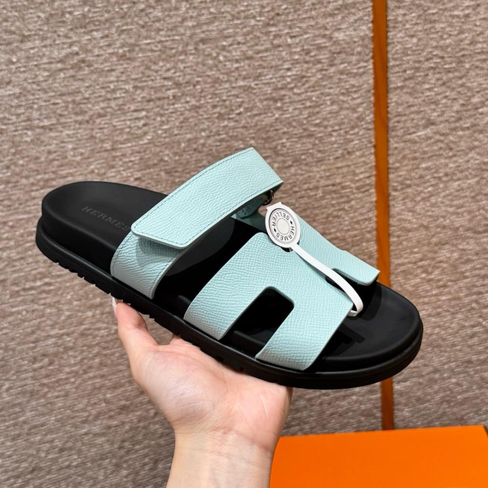 Hermès Chypre Sandals - Clay Beige