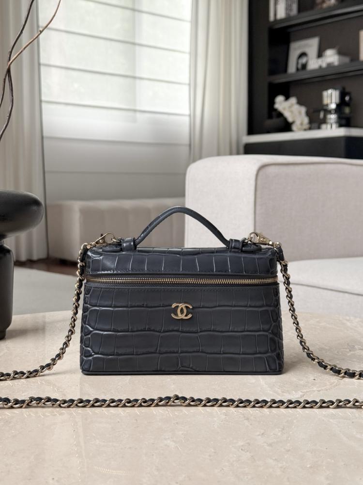 Chanel Zincirli Vanity – Timsah Derisi Desenli