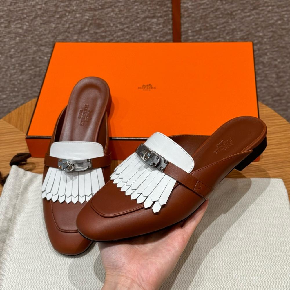 Hermès Oran Sandals Gray Argent