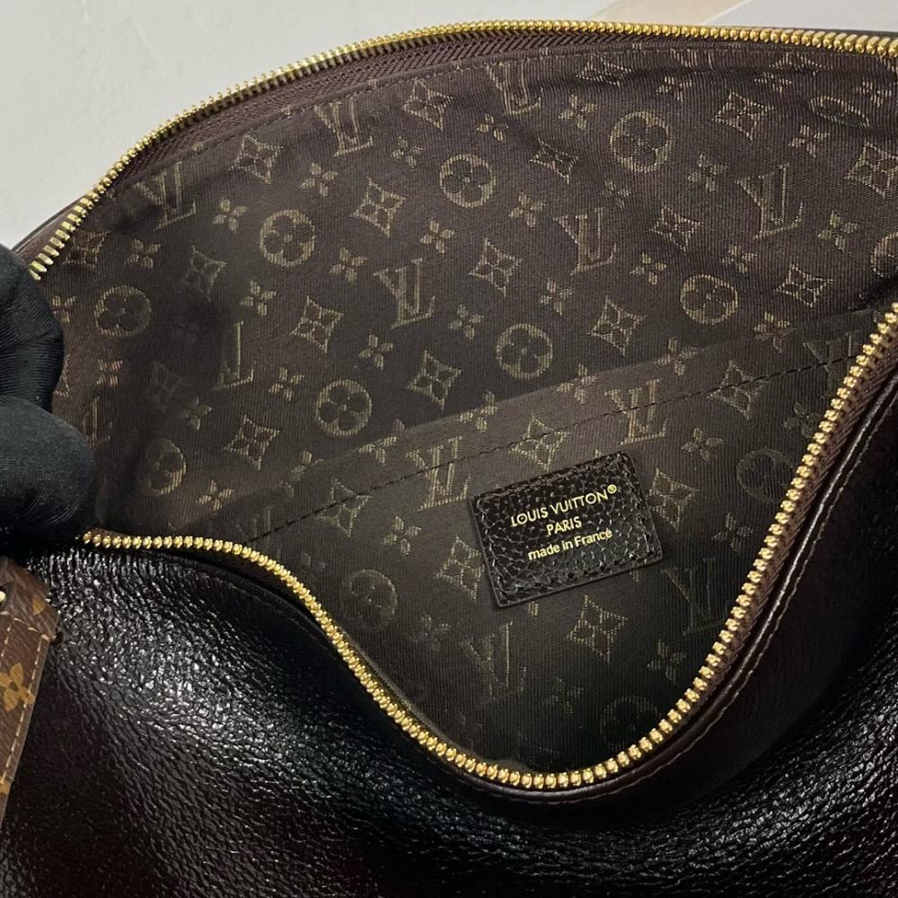 Louis Vuitton – Express MM (Black Monogram)