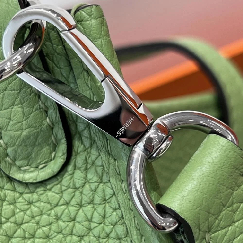 Hermès Evelyne 16cm Togo Leather Shoulder Bag