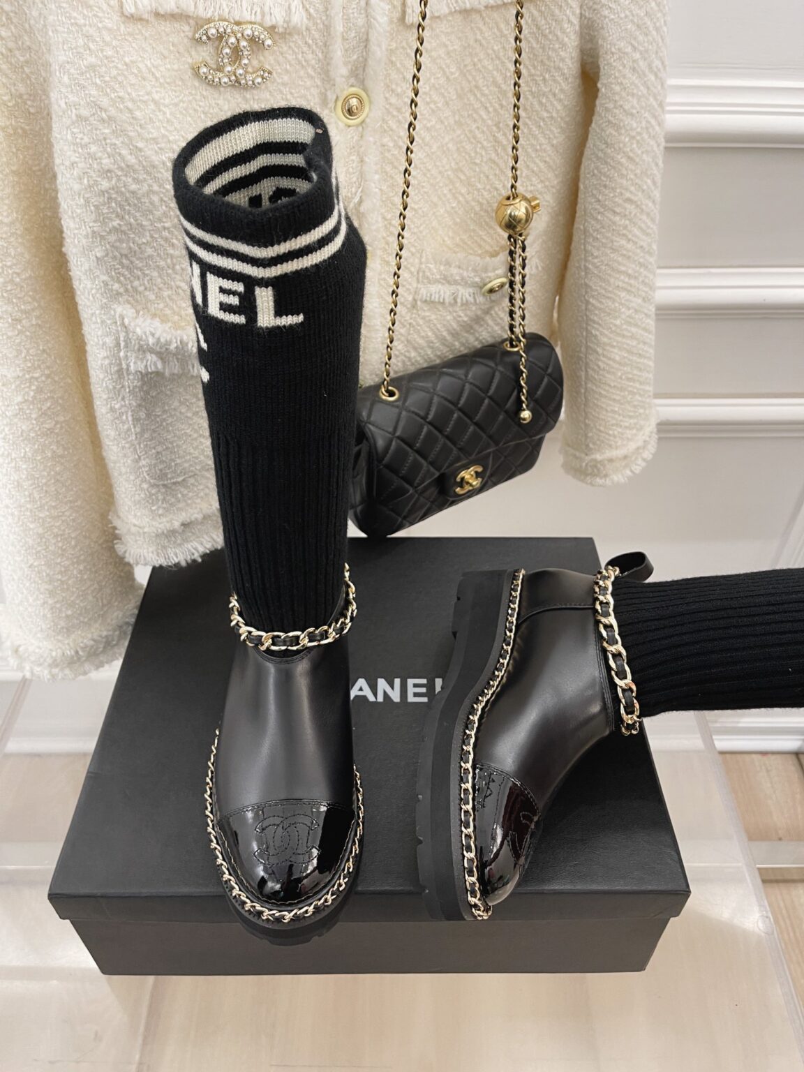 Chanel Çorap Botlar - Glimmer of Luxury
