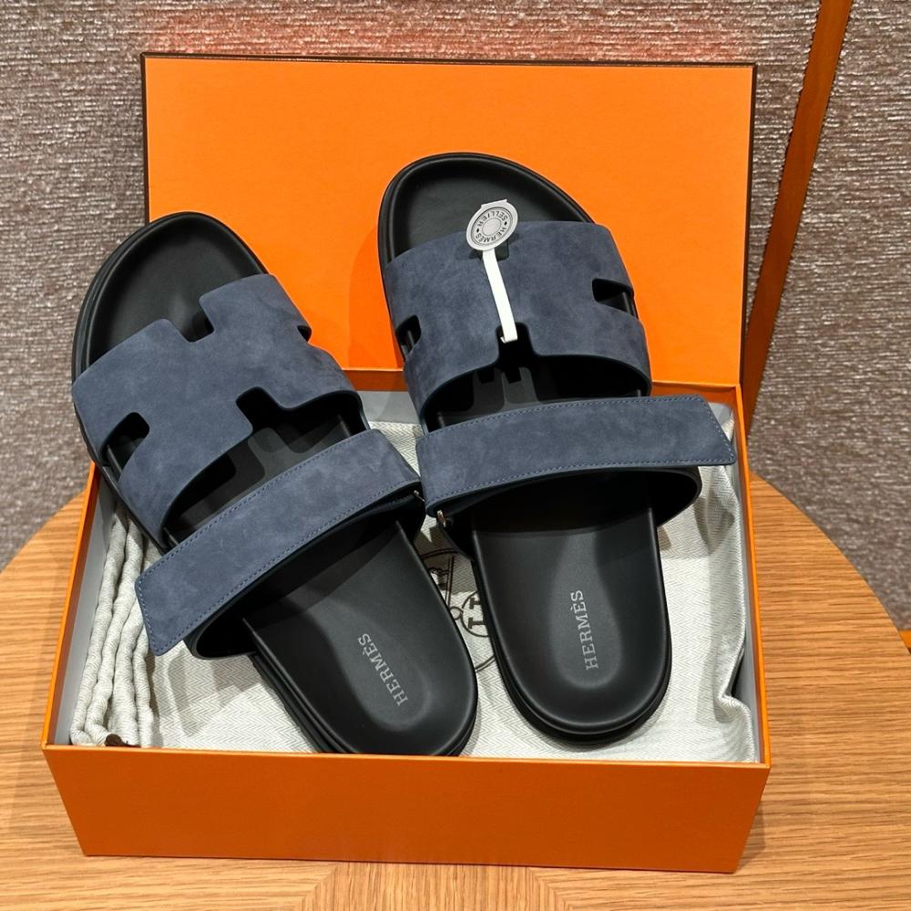 Hermès Chypre Sandals - Clay Beige