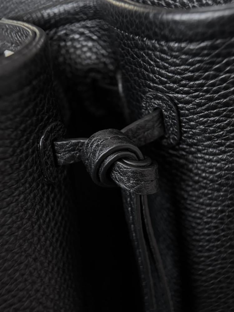CHANEL Métiers d’Art 2026 Büyük Alışveriş Çantası