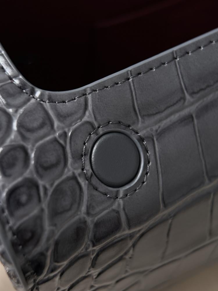 Chanel Zincirli Clutch Crocodile