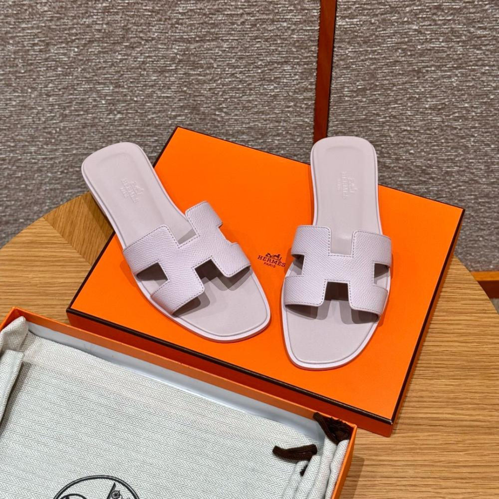 Hermès Oran Sandals Gray Argent