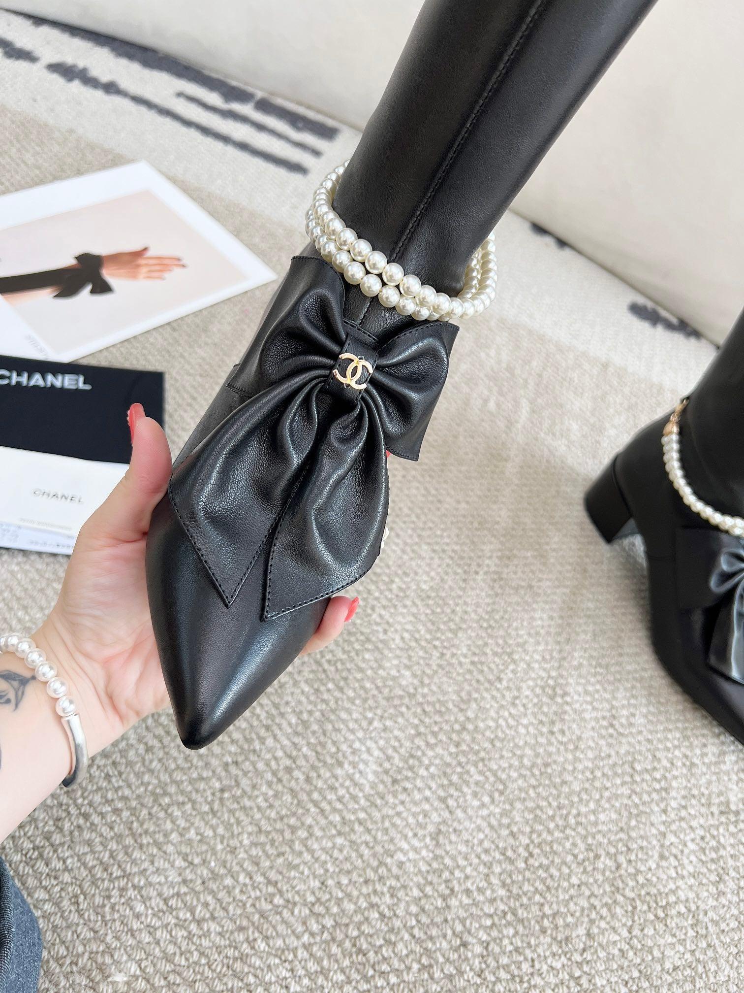 Chanel S24 Uzun Deri Botlar - Glimmer of Luxury