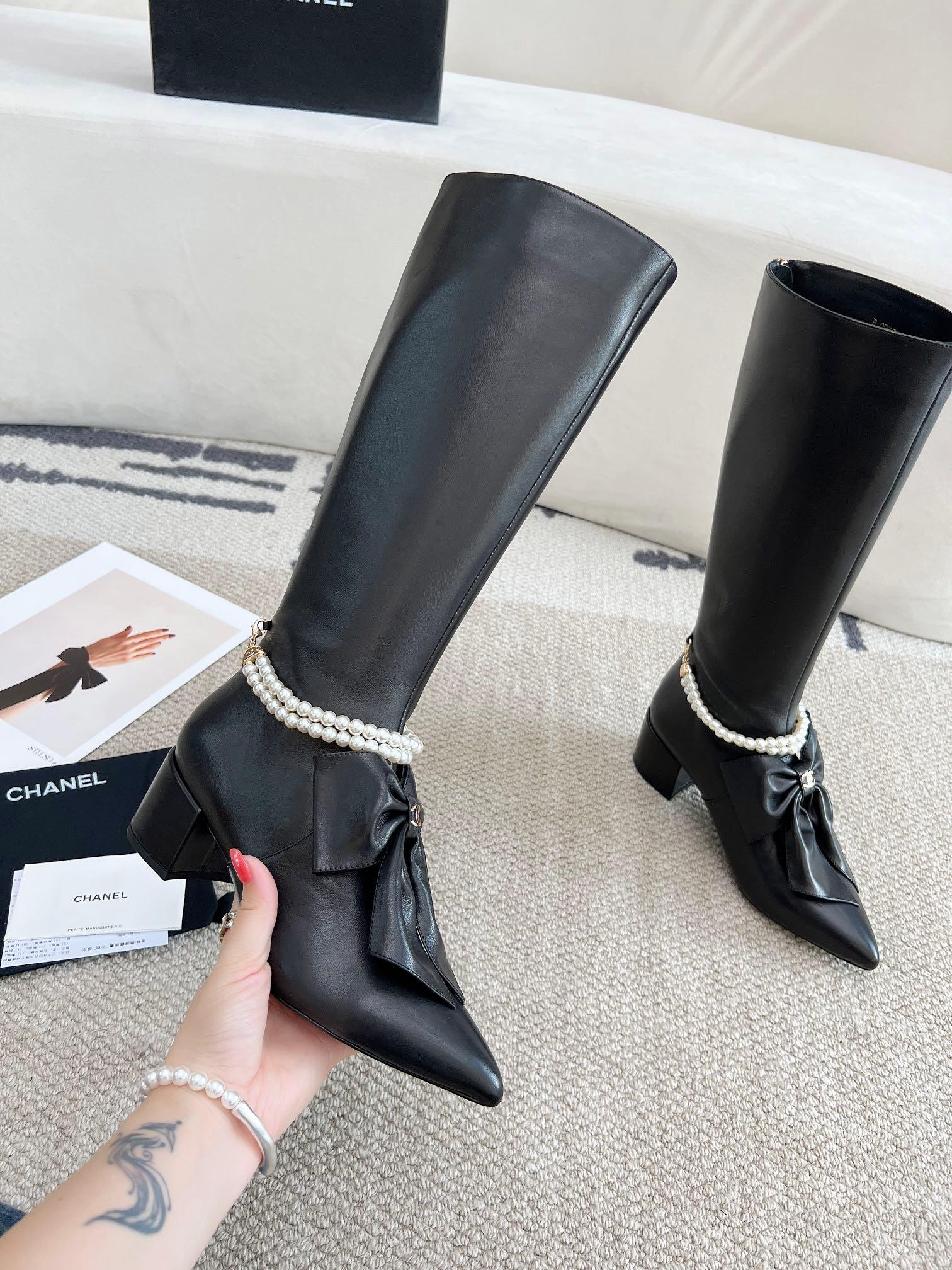 Chanel S24 Uzun Deri Botlar - Glimmer of Luxury