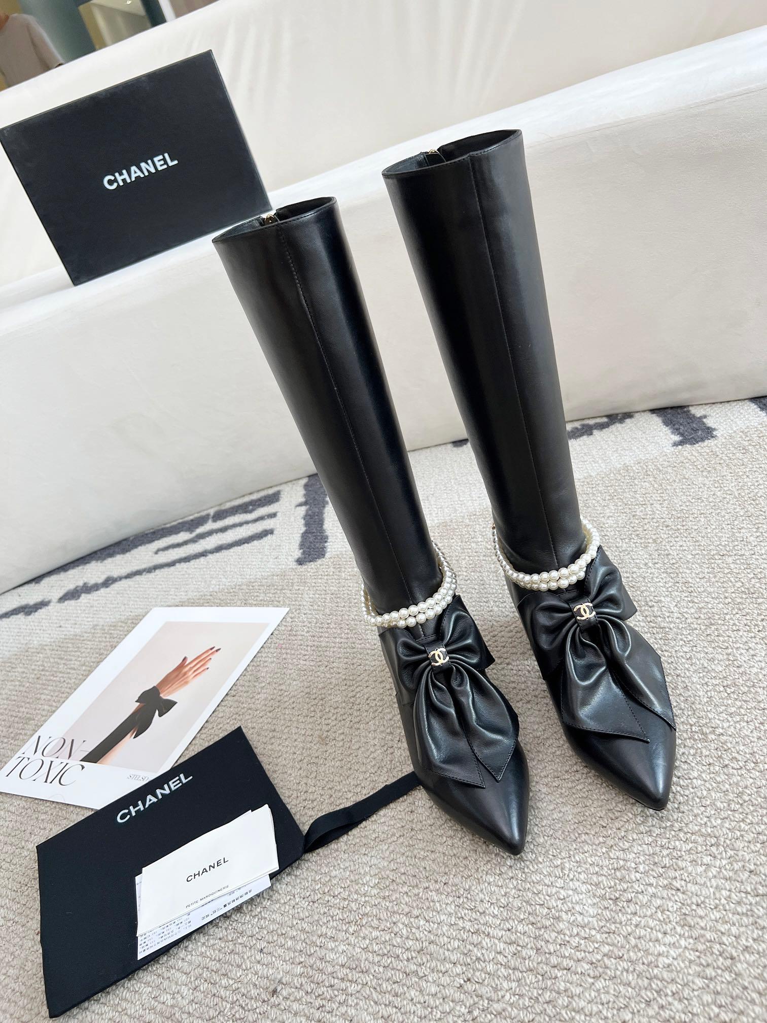 Chanel S24 Uzun Deri Botlar - Glimmer of Luxury