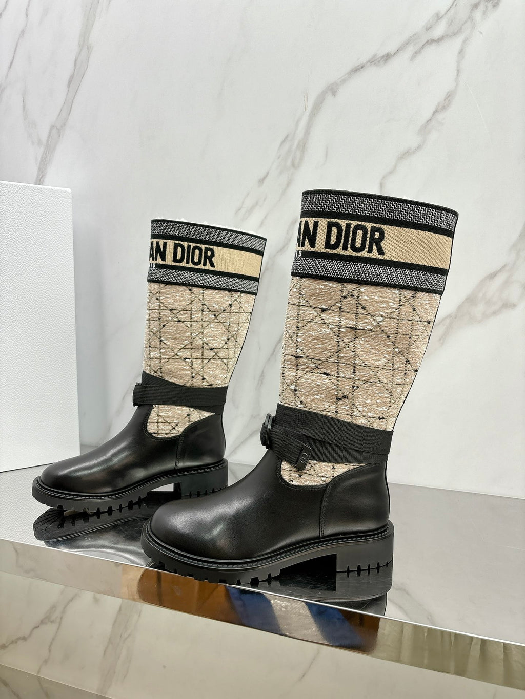 Dior 2025 Fall/Winter Collection – Martin Boots