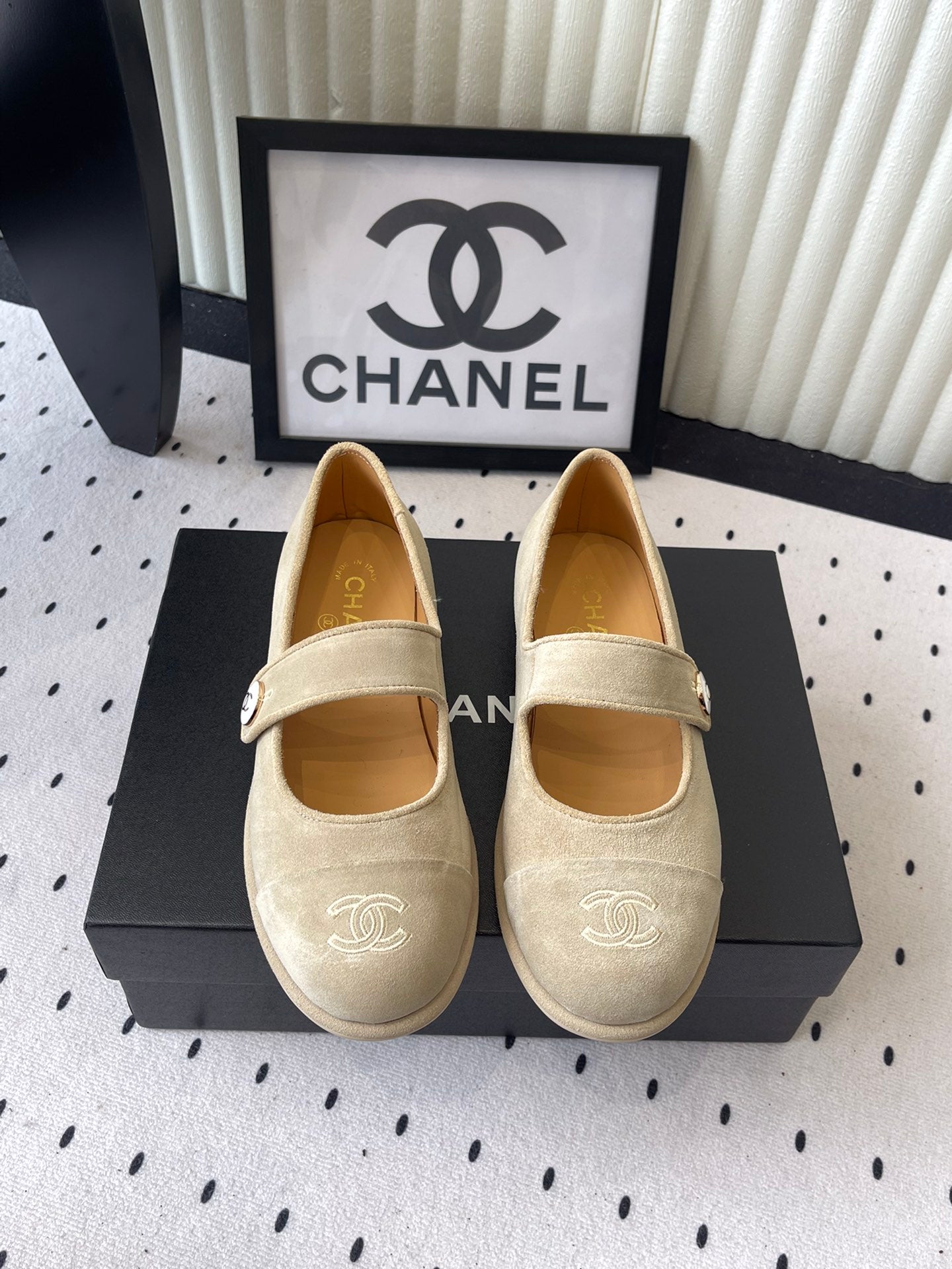 Chanel 2025 FW – One Shoe