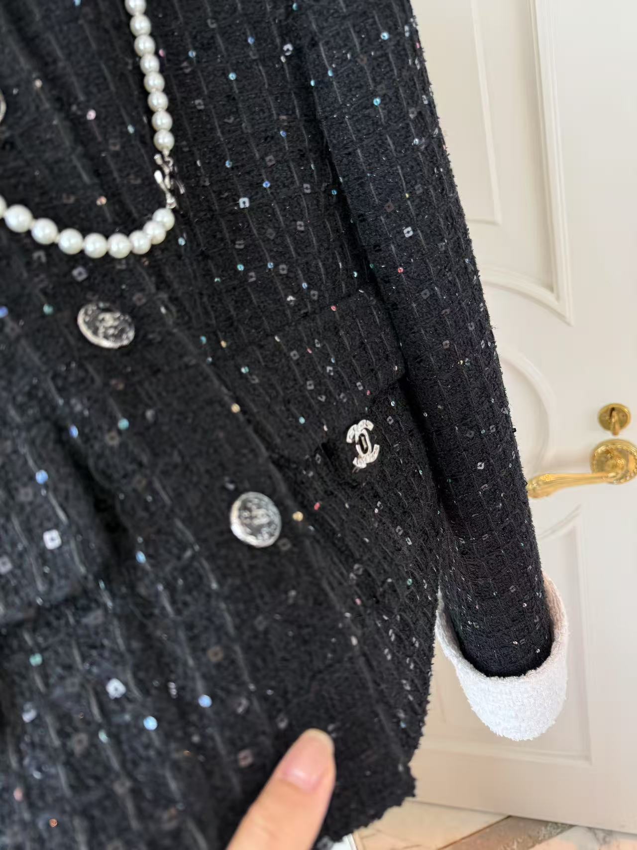 Chanel 25 Plaid Pattern Tweed Jacket