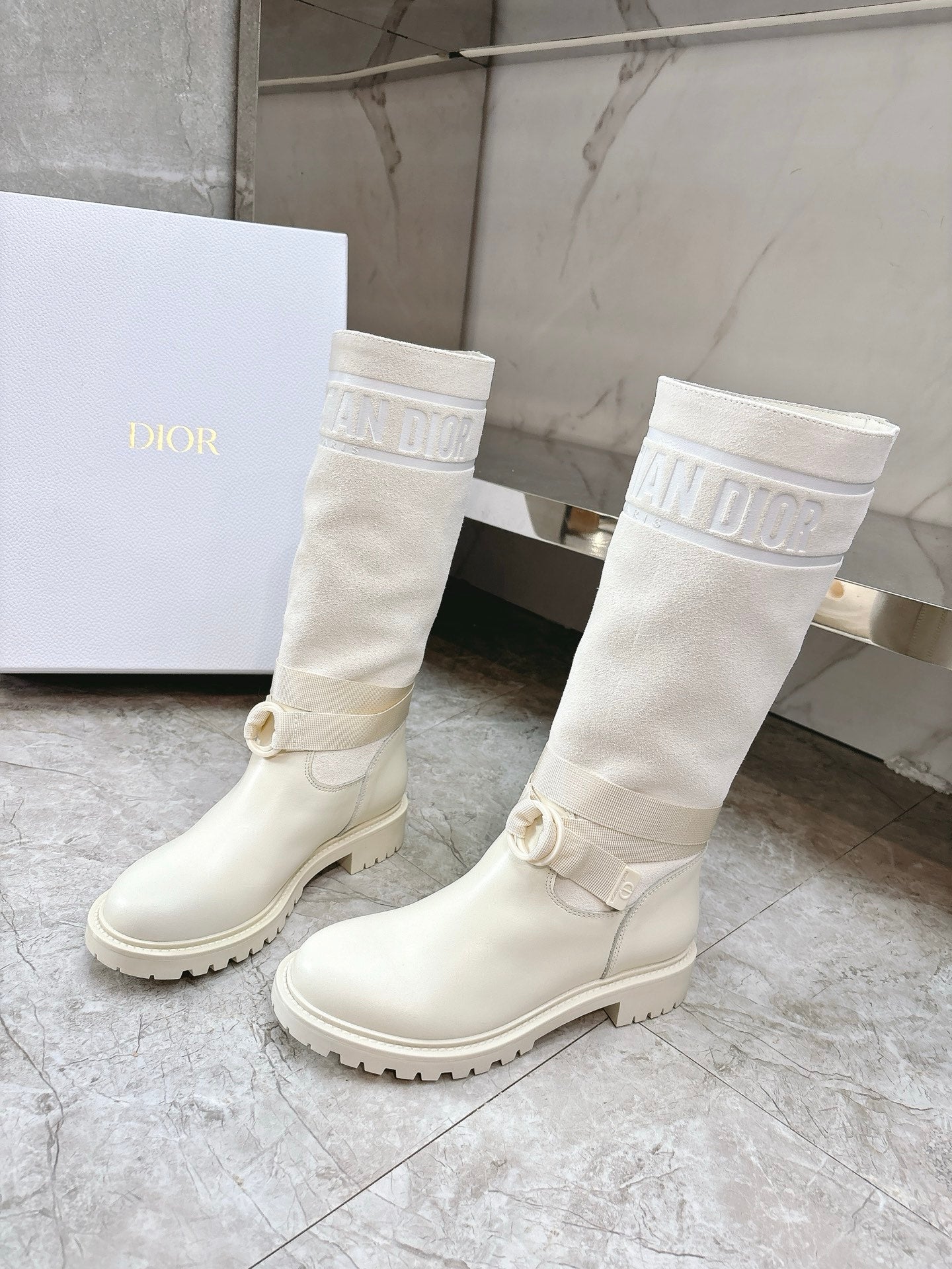 Dior 2025 Sonbahar/Kış Koleksiyonu – Martin Bot