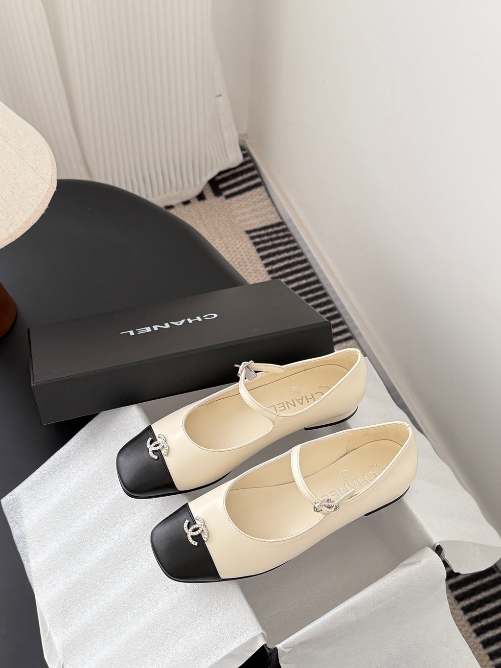 Chanel 25B Mary Jane Shoes – Genuine Sheepskin