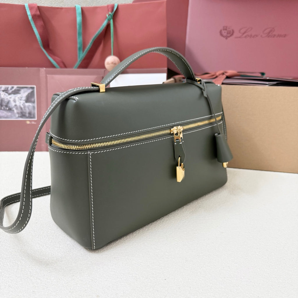 Loro Piana Extra Pocket L19 Clutch Handbag