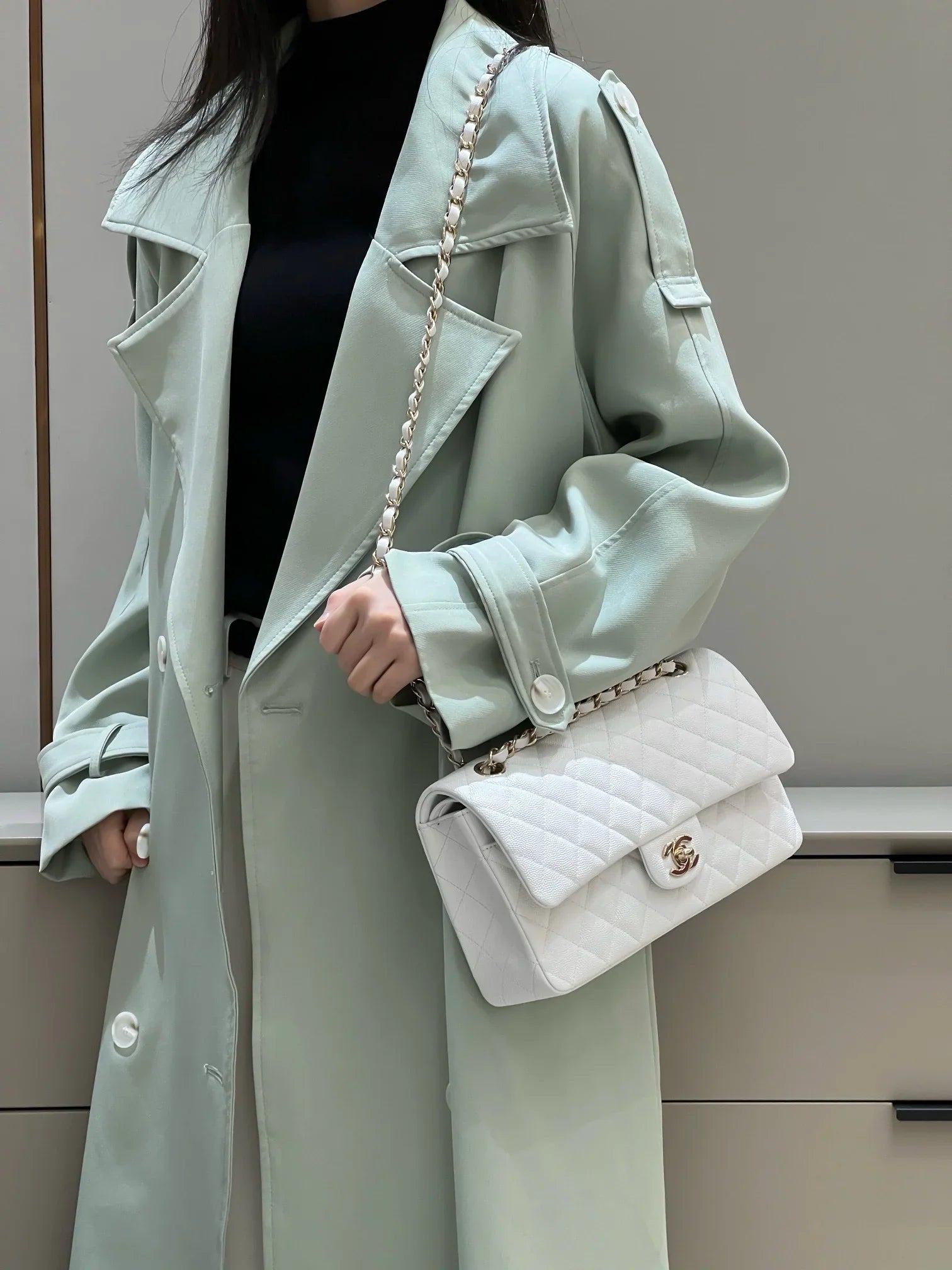 Chanel Sonbahar Kış 2024/25 Klasik 11.12 Çanta - Glimmer of Luxury