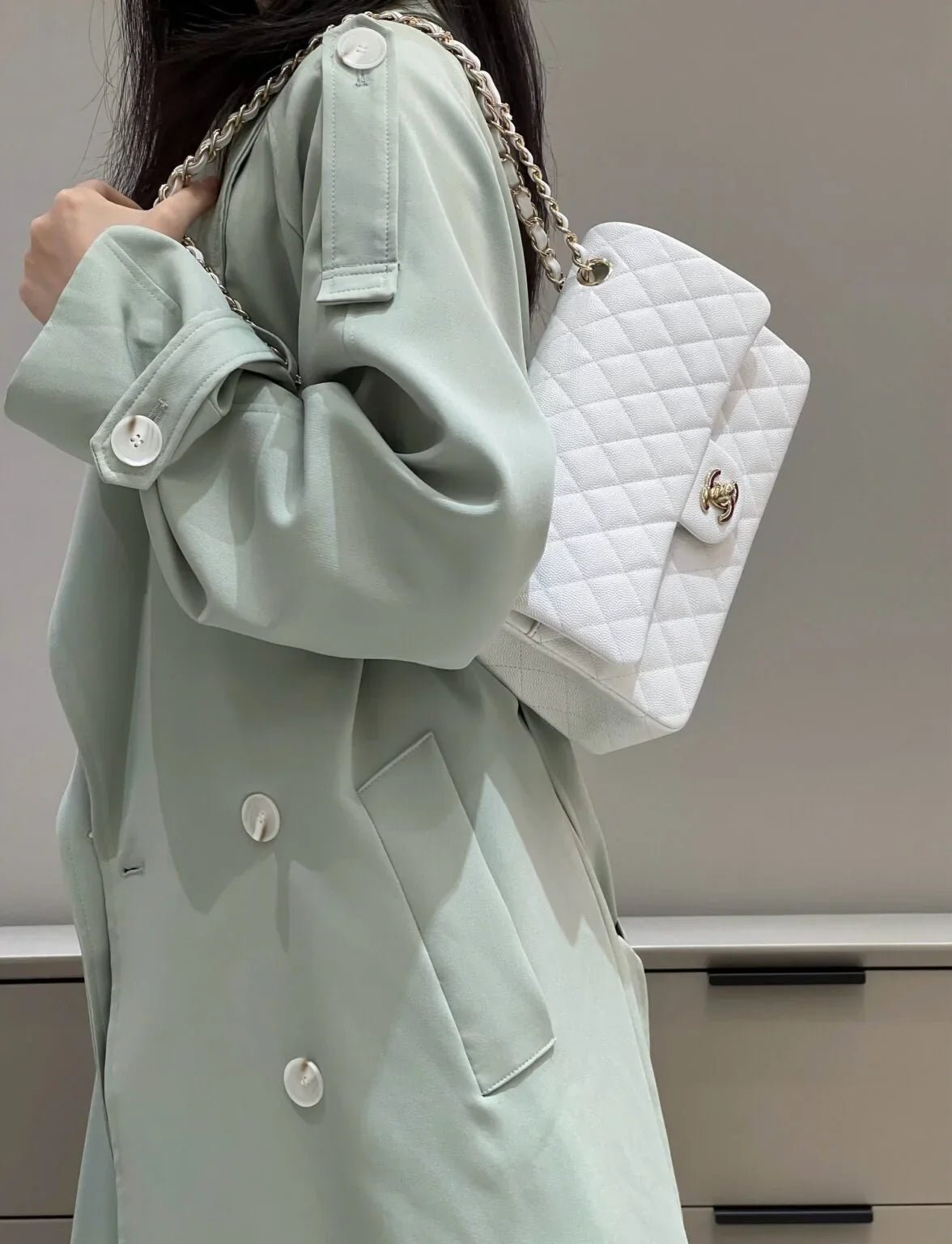 Chanel Sonbahar Kış 2024/25 Klasik 11.12 Çanta - Glimmer of Luxury