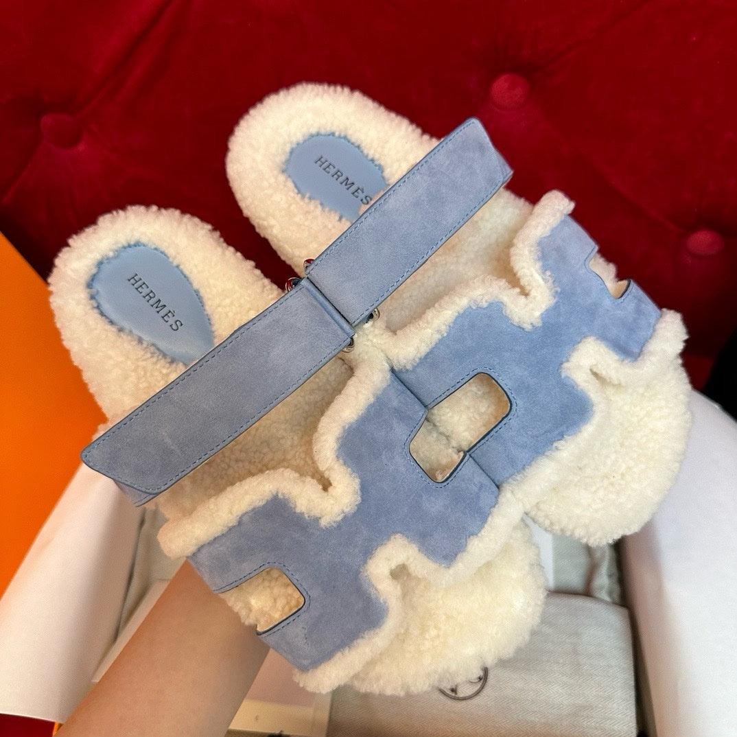 Hermès Chypre Kürklü Tamamen El Yapımı Sandaletler - Glimmer of Luxury