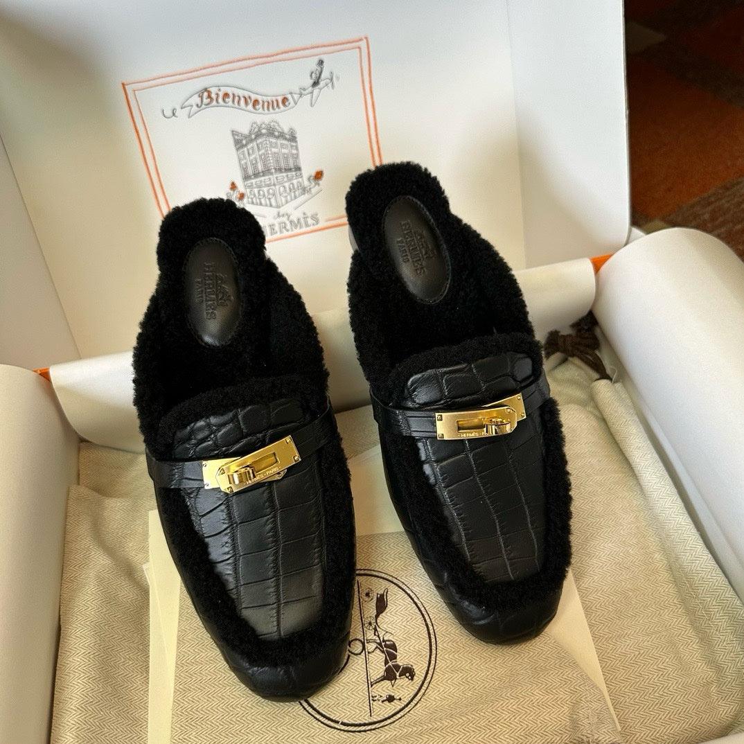 Hermes Oz Kürklü Ayakkabılar Tamamen El Yapımı - Glimmer of Luxury