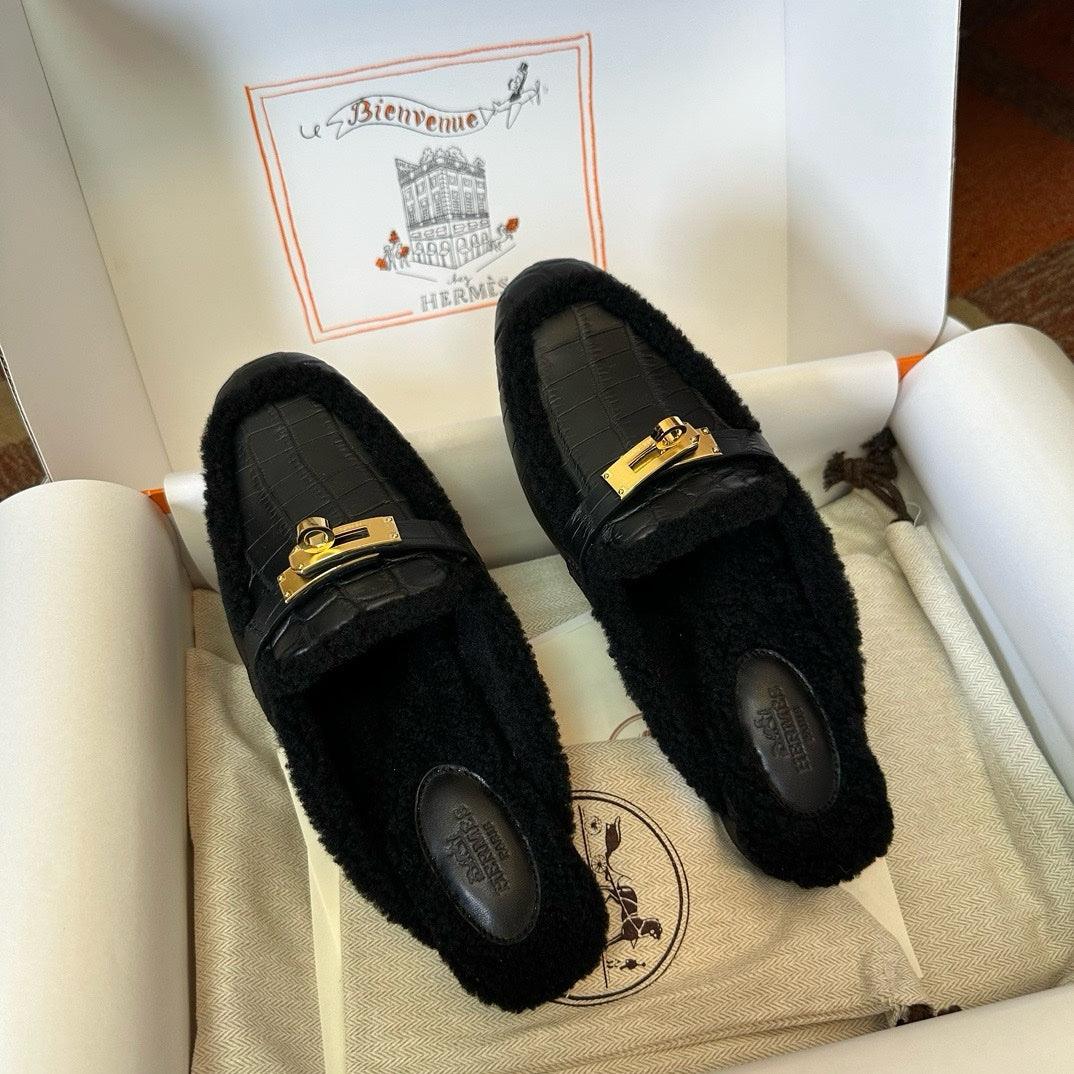 Hermes Oz Kürklü Ayakkabılar Tamamen El Yapımı - Glimmer of Luxury