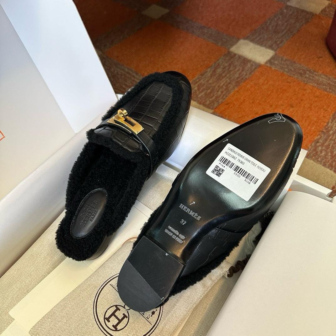 Hermes Oz Kürklü Ayakkabılar Tamamen El Yapımı - Glimmer of Luxury