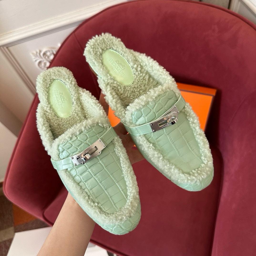 Hermes Oz Kürklü Yeşil Ayakkabılar Tamamen El Yapımı - Glimmer of Luxury