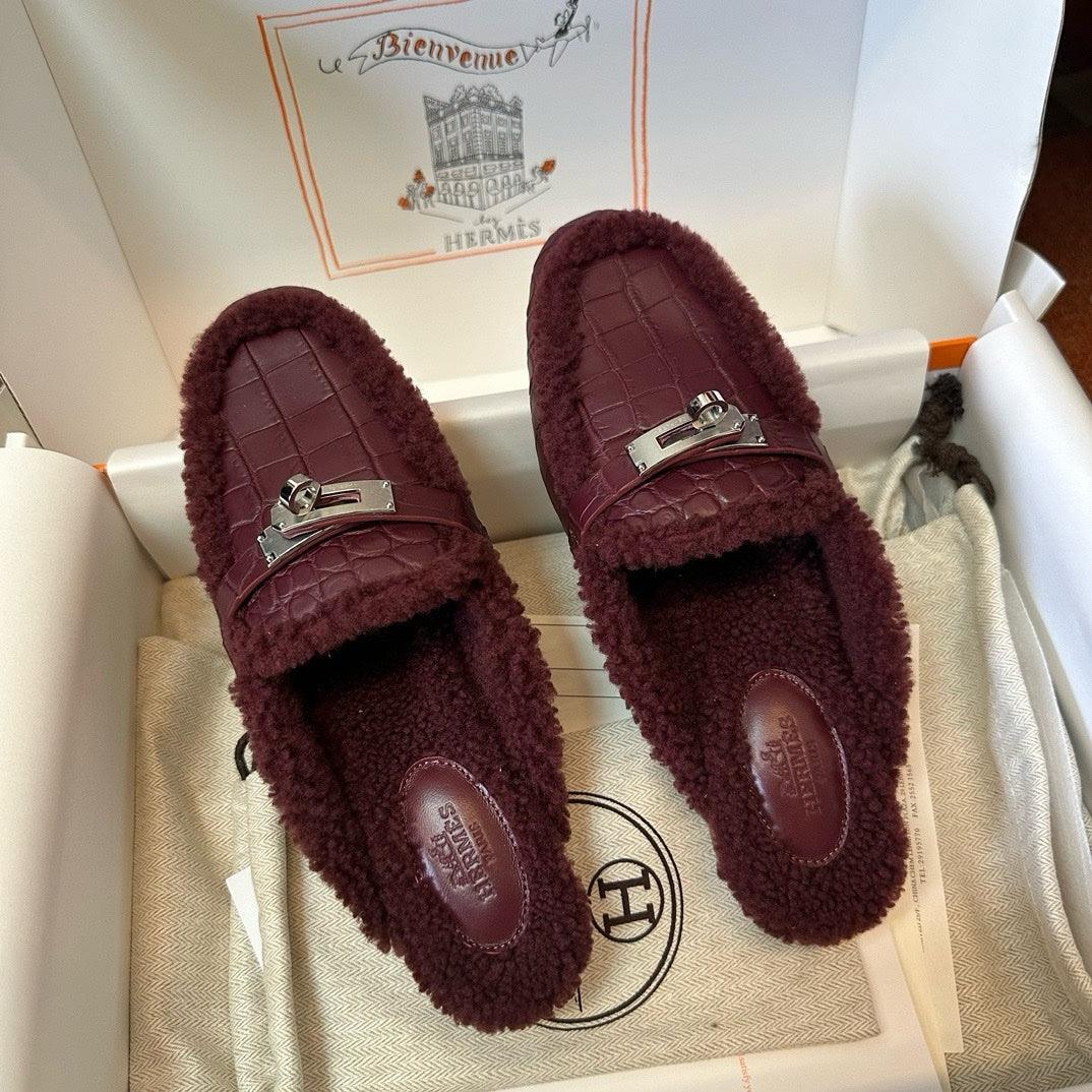 Hermes Oz Kürklü Bordo Ayakkabılar Tamamen El Yapımı - Glimmer of Luxury