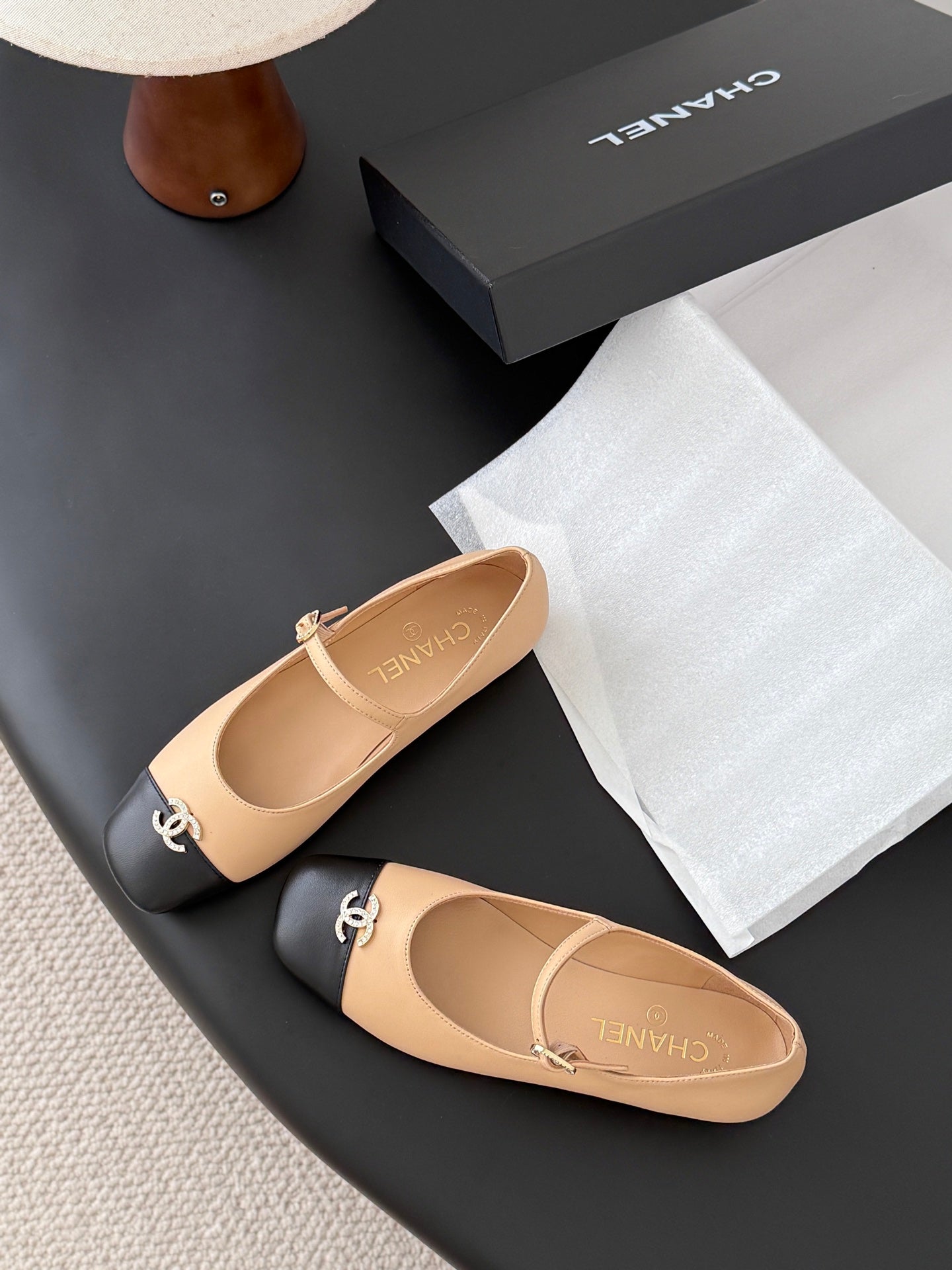 Chanel 25B Mary Jane Ayakkabıları – Hakiki Koyun Derisi