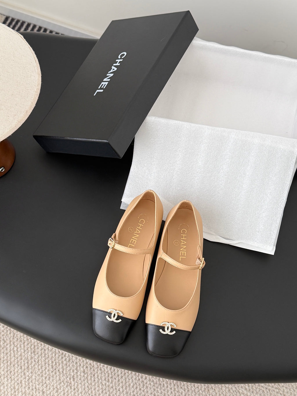 Chanel 25B Mary Jane Ayakkabıları – Hakiki Koyun Derisi