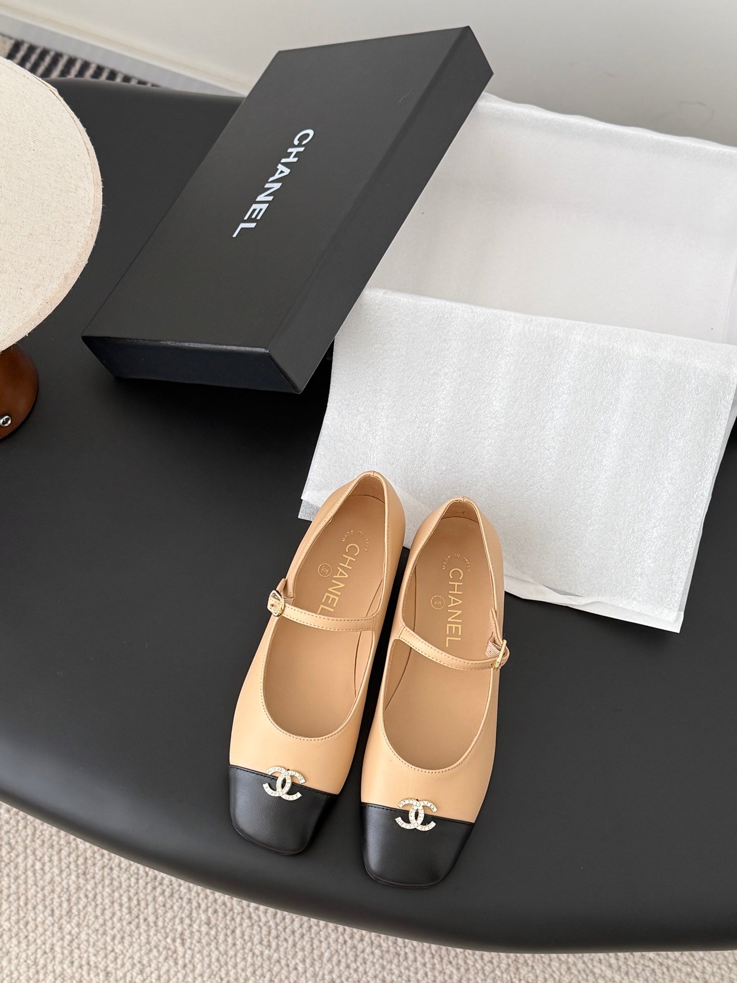 Chanel 25B Mary Jane Ayakkabıları – Hakiki Koyun Derisi