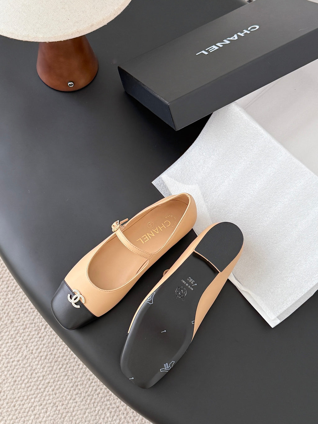 Chanel 25B Mary Jane Ayakkabıları – Hakiki Koyun Derisi