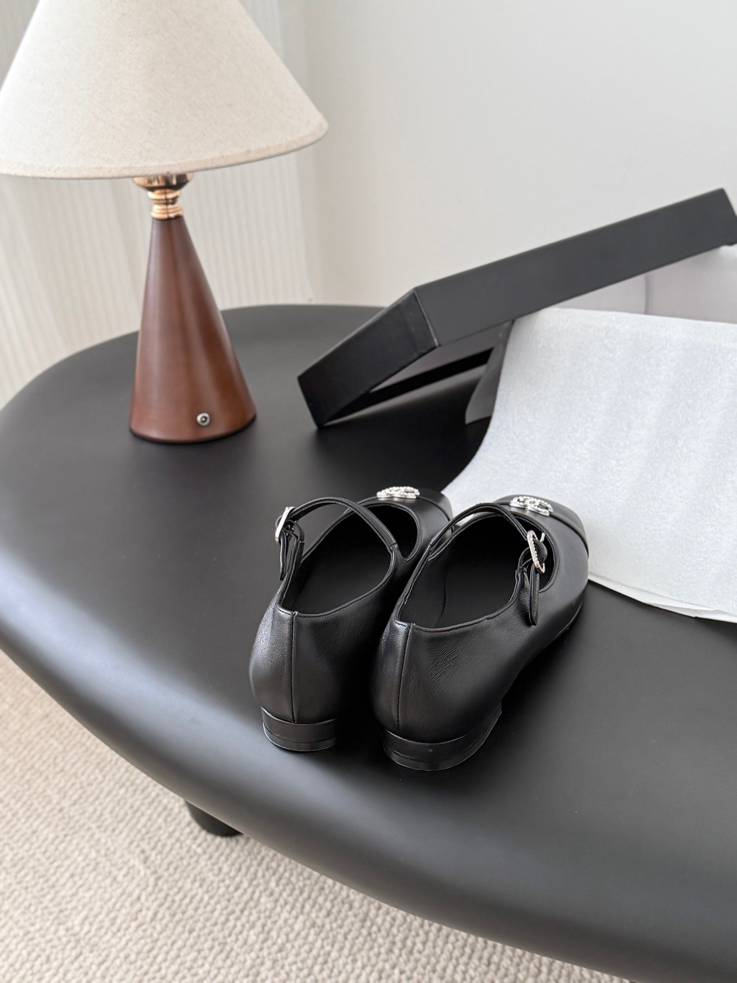 Chanel 25B Mary Jane Ayakkabıları – Hakiki Koyun Derisi