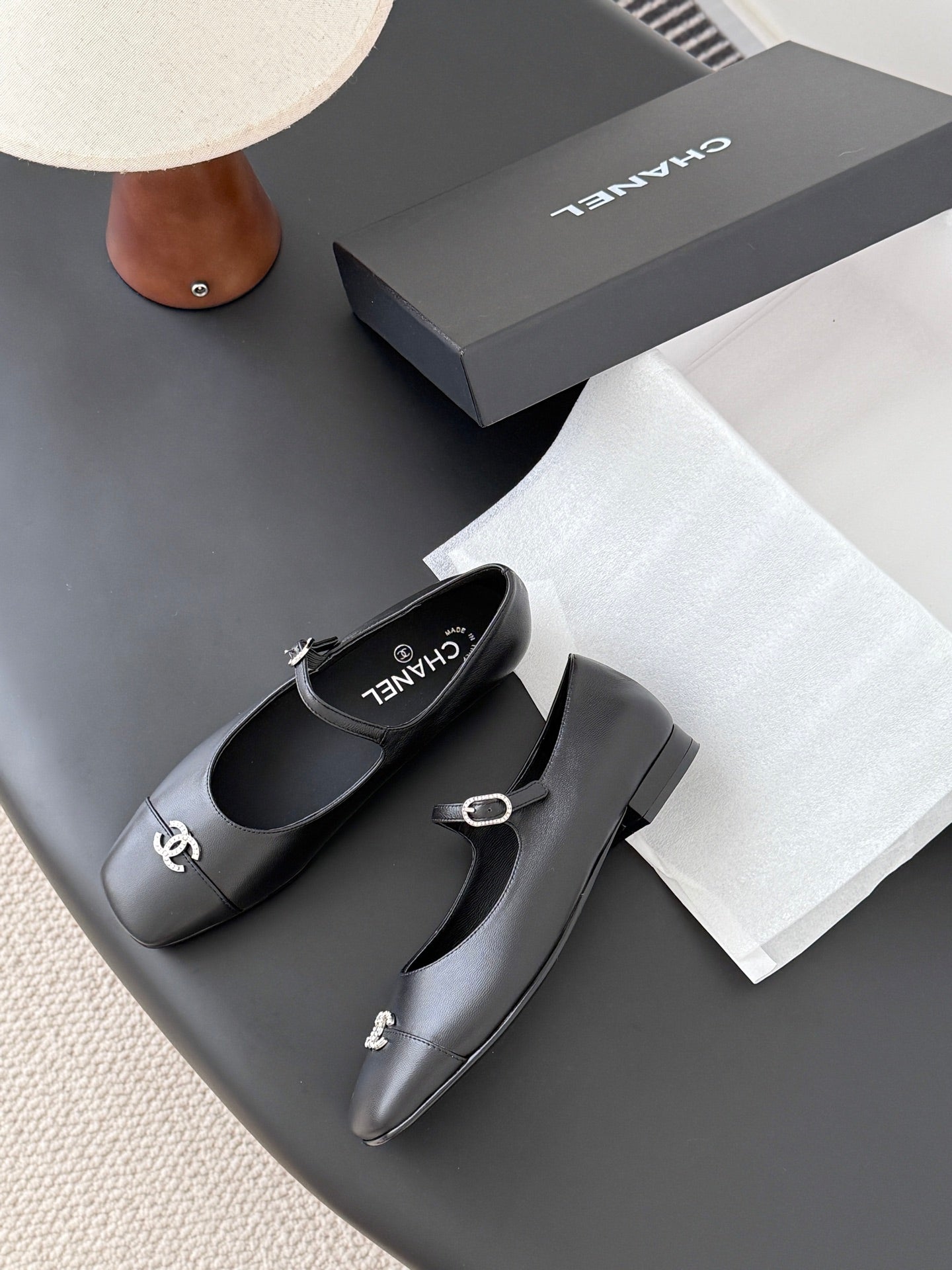 Chanel 25B Mary Jane Ayakkabıları – Hakiki Koyun Derisi