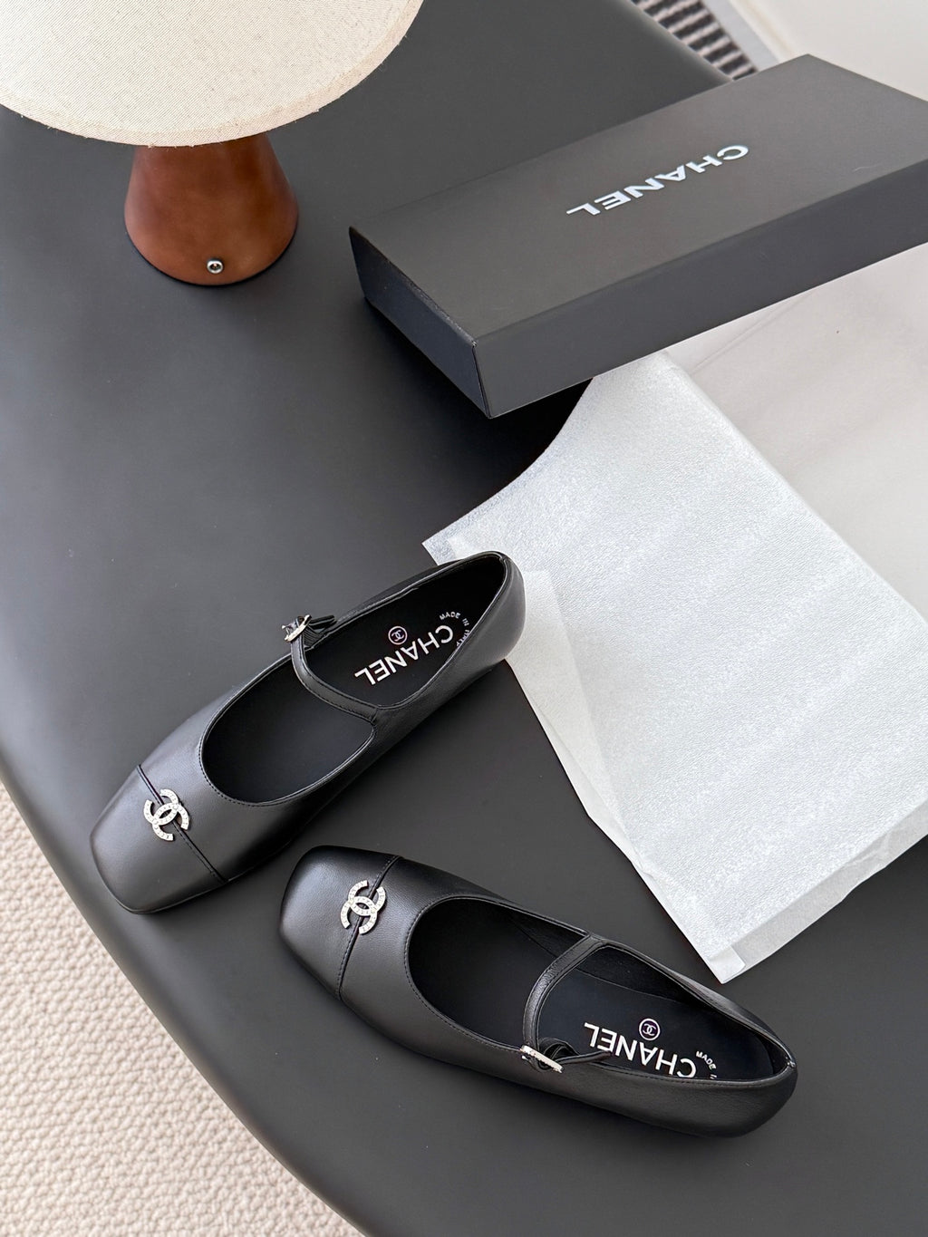 Chanel 25B Mary Jane Ayakkabıları – Hakiki Koyun Derisi