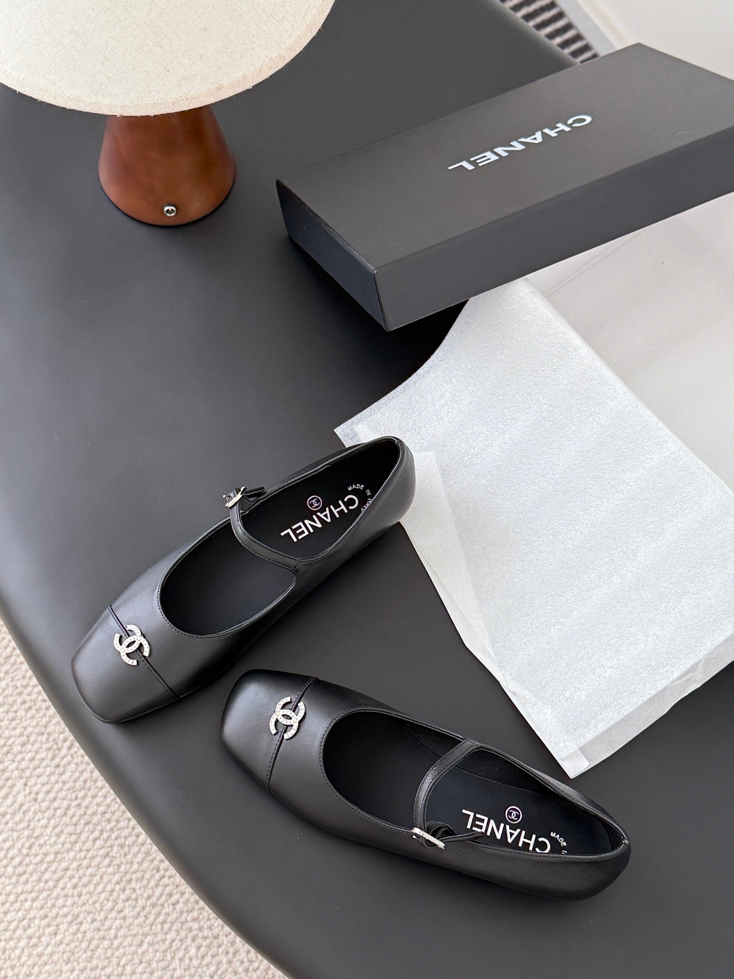 Chanel 25B Mary Jane Ayakkabıları – Hakiki Koyun Derisi