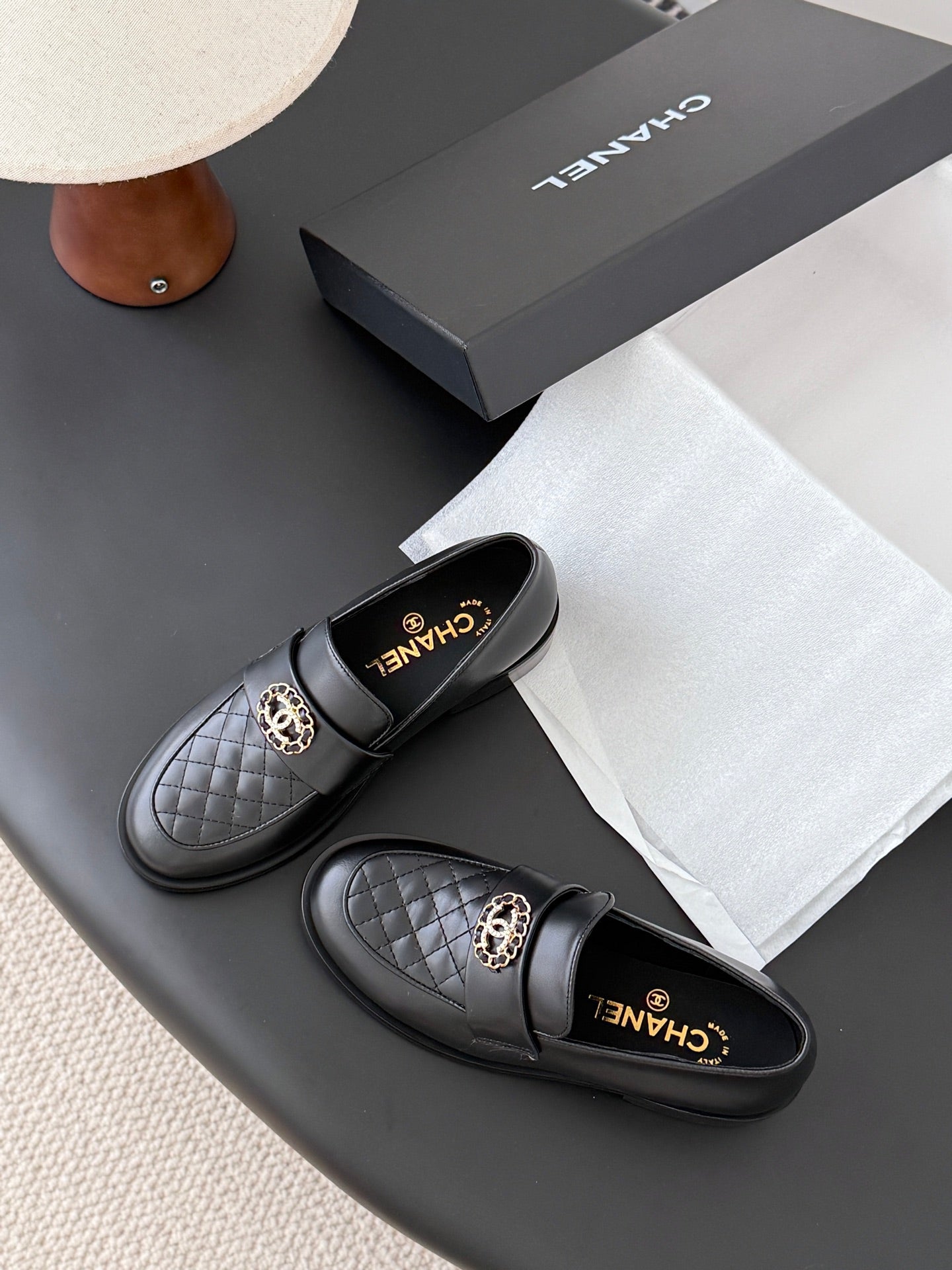 Chanel 25P Koleksiyonu – Yeni Loafer Deri Ayakkabı