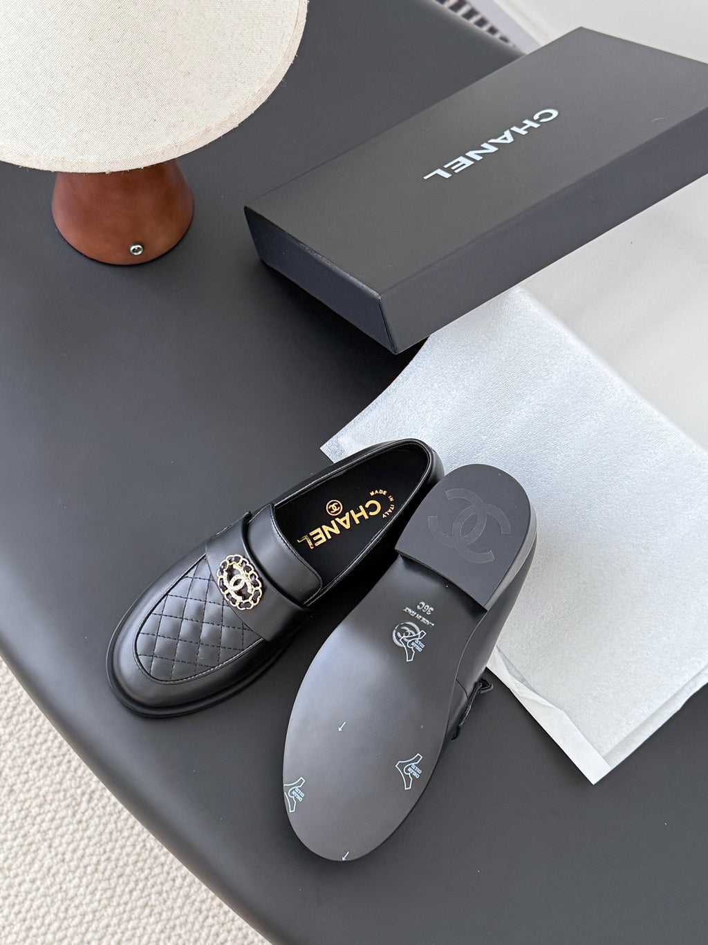 Chanel 25P Koleksiyonu – Yeni Loafer Deri Ayakkabı