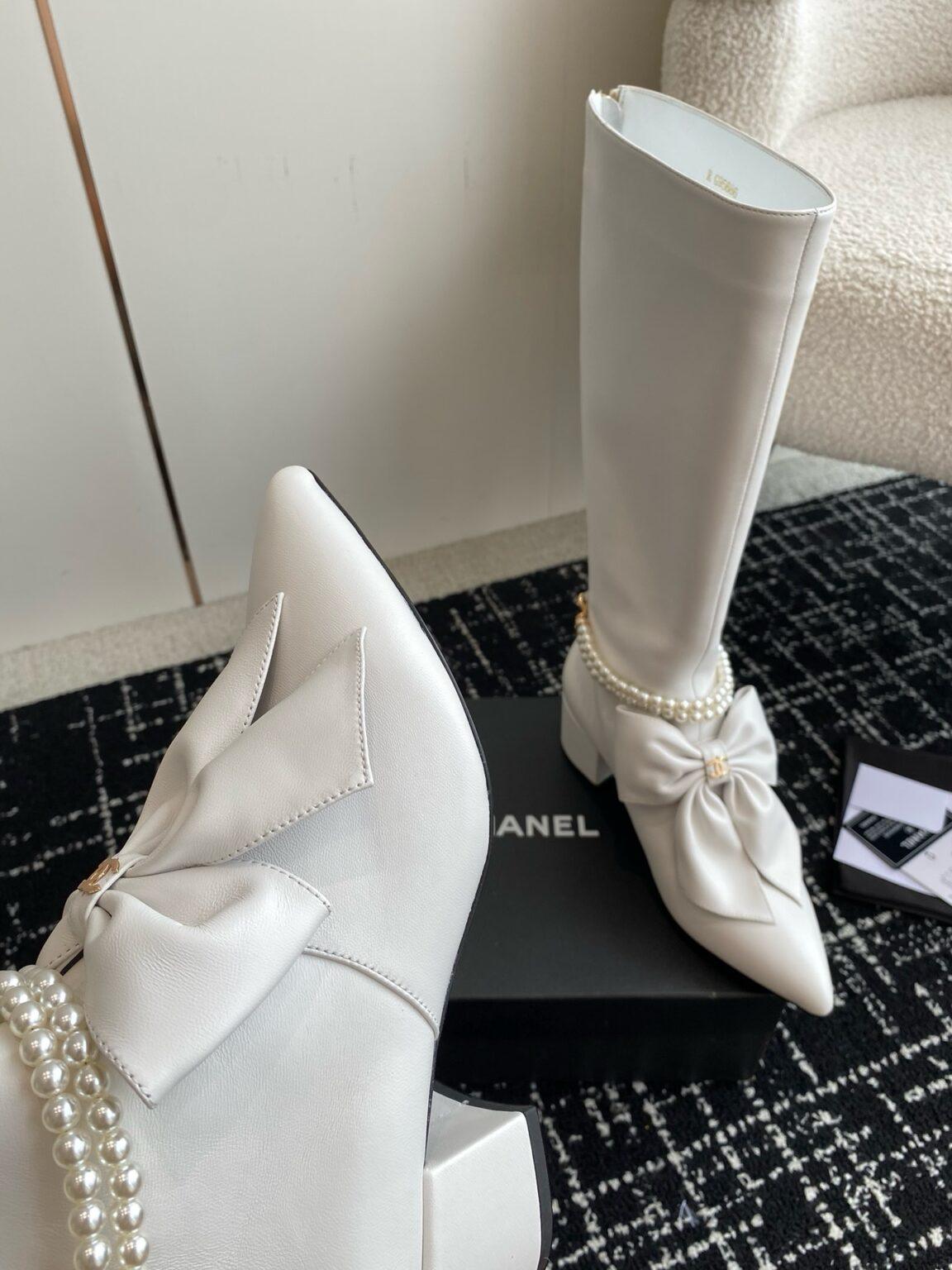 Chanel S24 Uzun Deri Botlar - Glimmer of Luxury