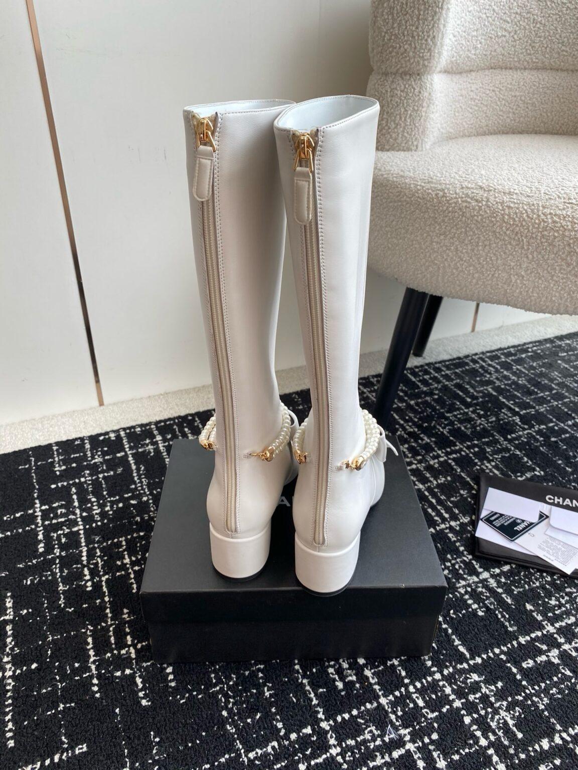 Chanel S24 Uzun Deri Botlar - Glimmer of Luxury