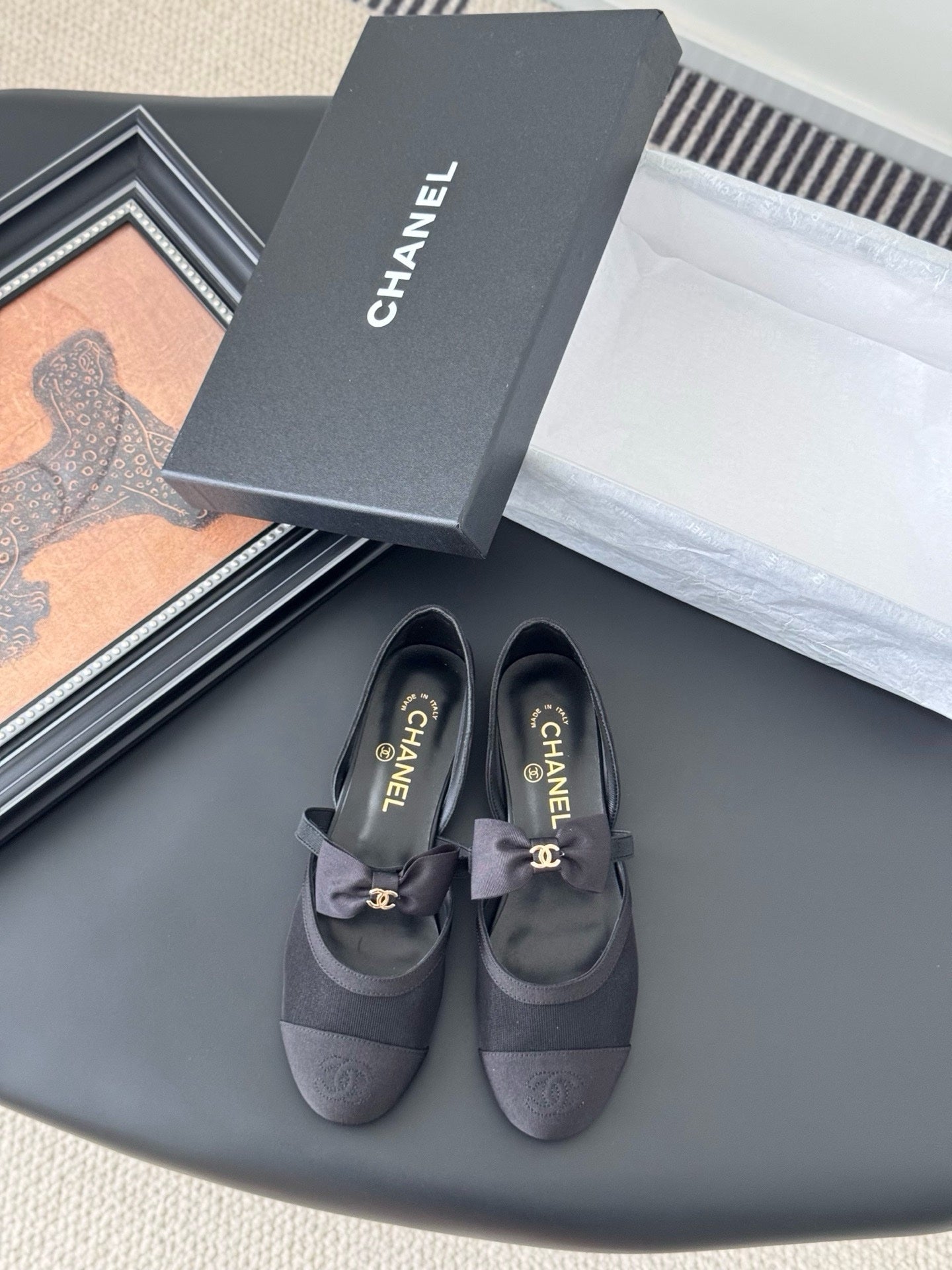 Chanel 2025/26 Fiyonklu Babet
