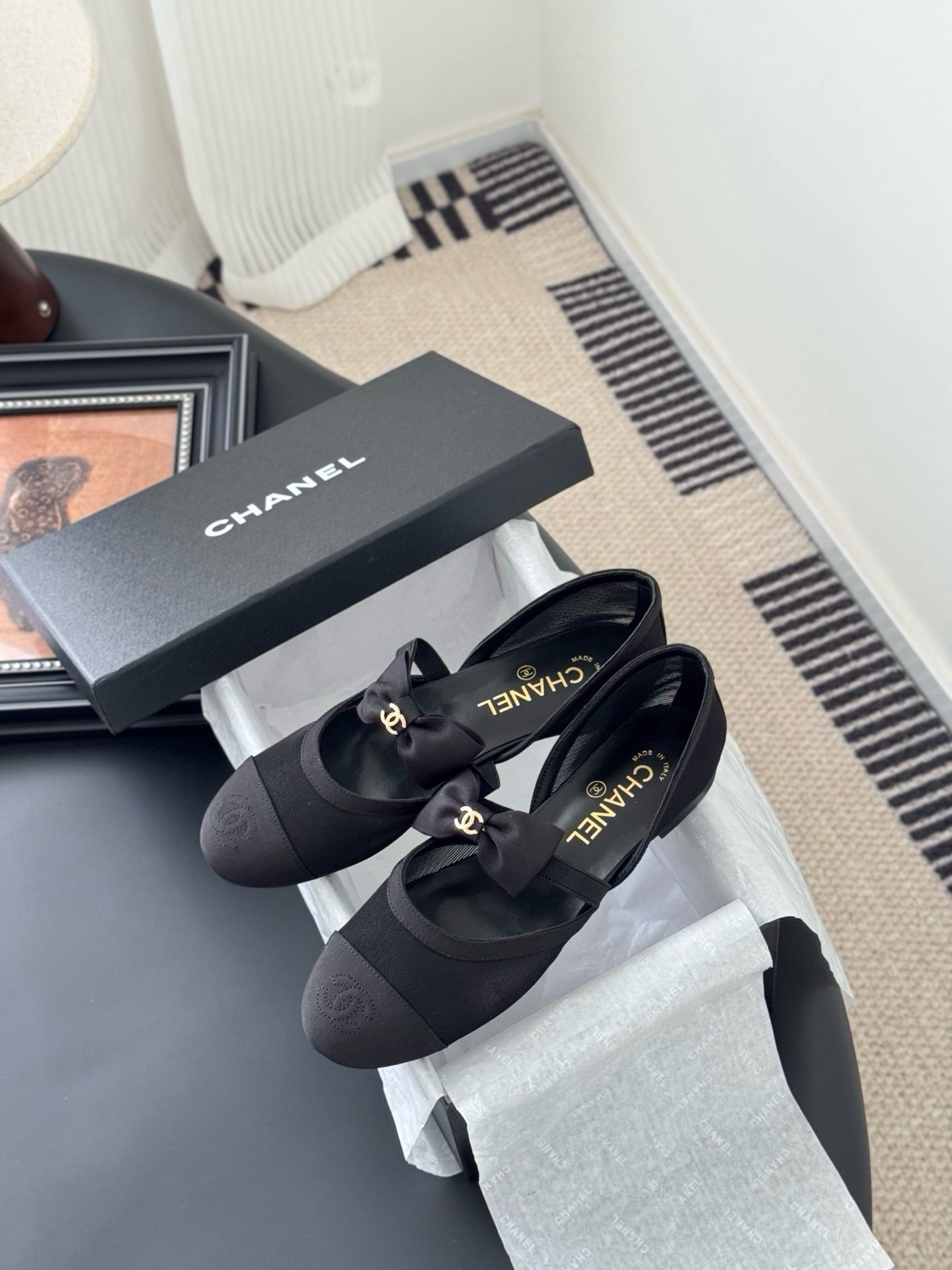 Chanel 2025/26 Fiyonklu Babet