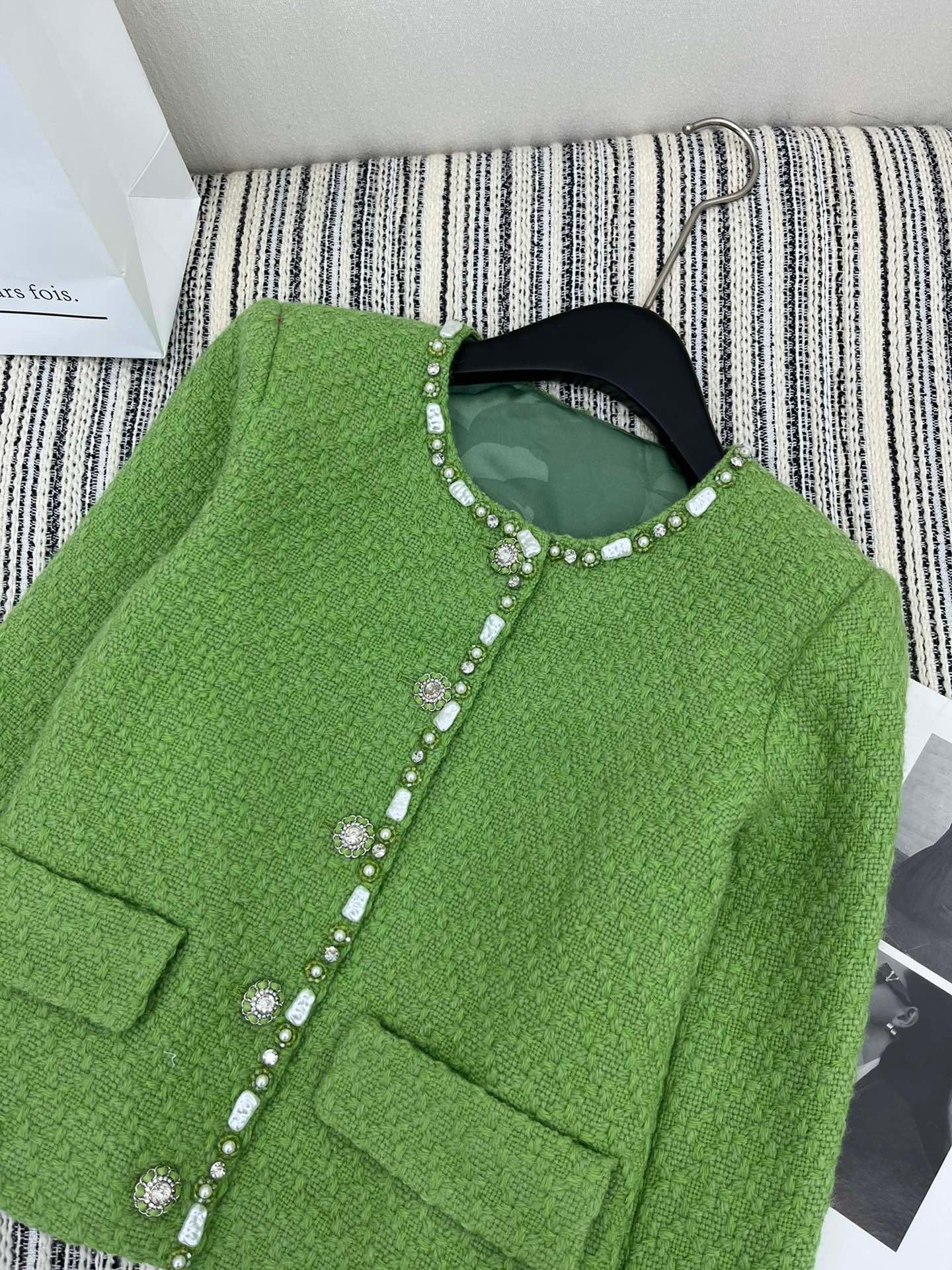 Chanel 2024 Tüvit El-boncuklu Dokuma Ceket - Glimmer of Luxury