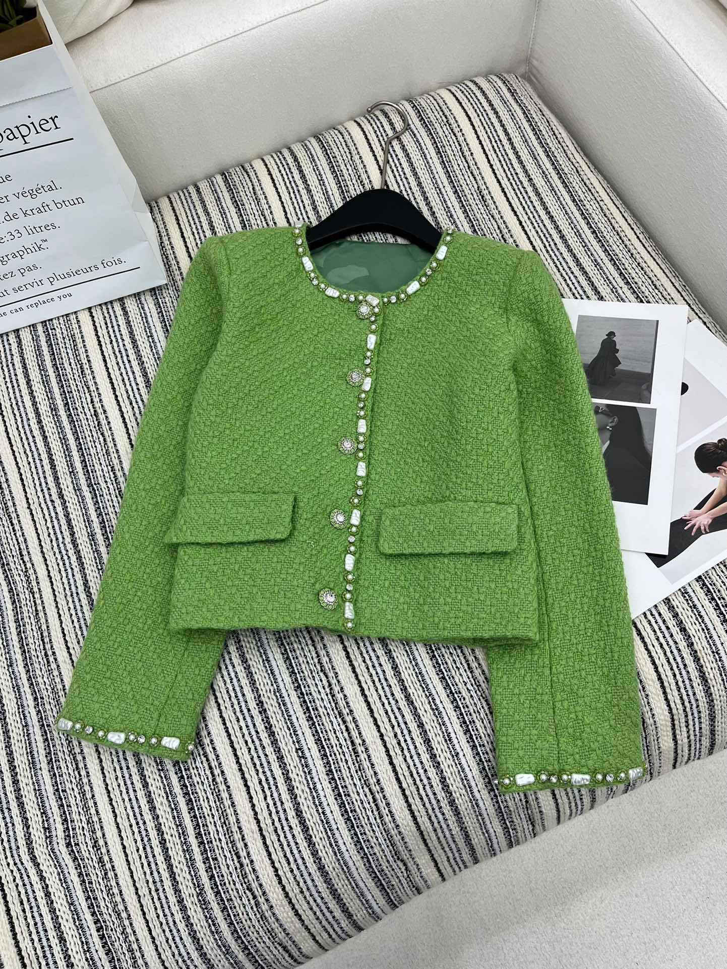 Chanel 2024 Tüvit El-boncuklu Dokuma Ceket - Glimmer of Luxury