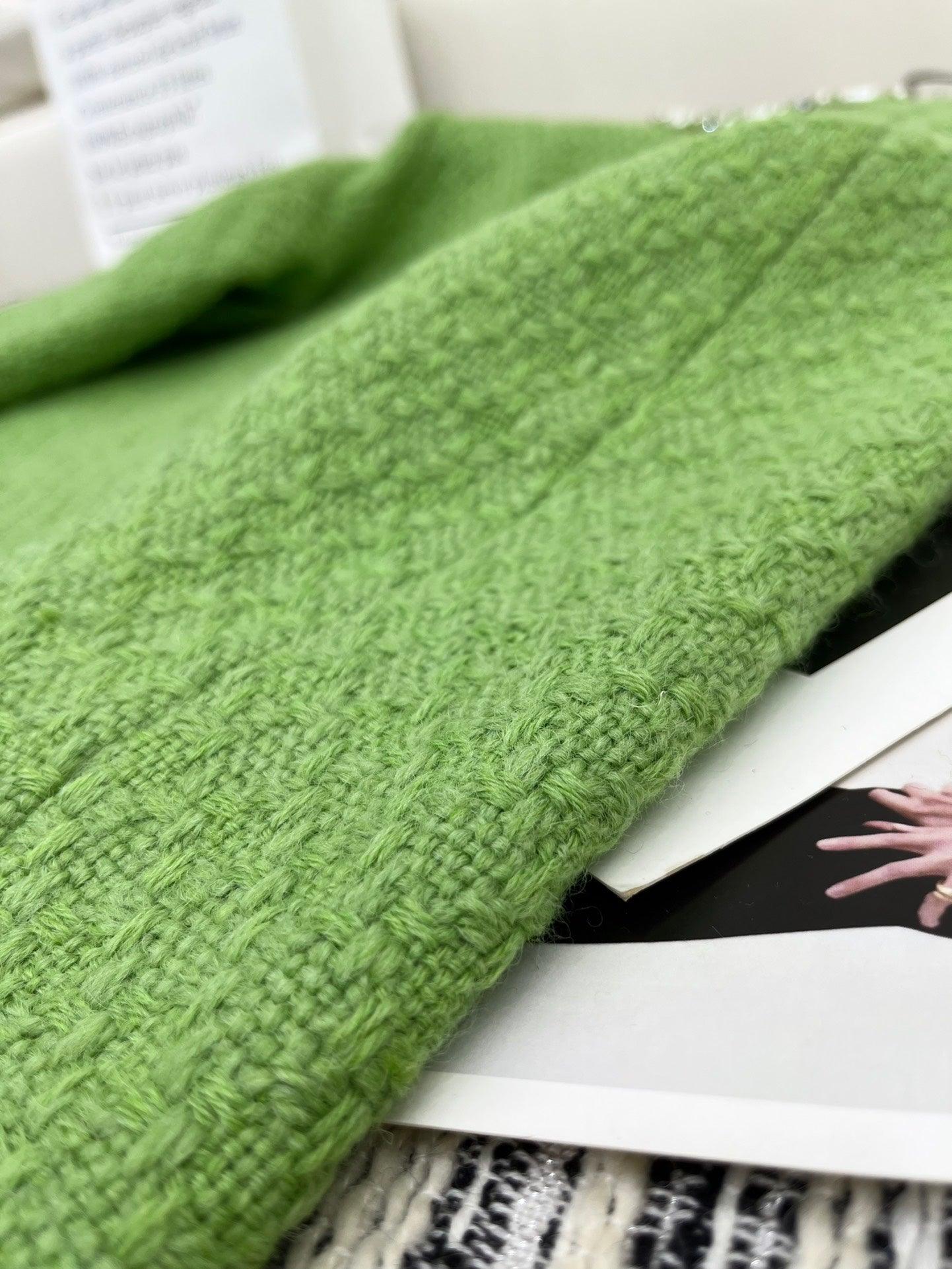 Chanel 2024 Tüvit El-boncuklu Dokuma Ceket - Glimmer of Luxury