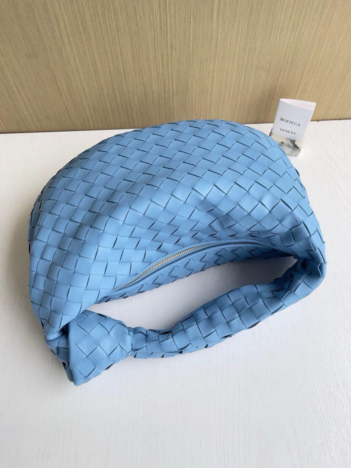 Bottega Veneta Büyük Jodie Çanta - Glimmer of Luxury