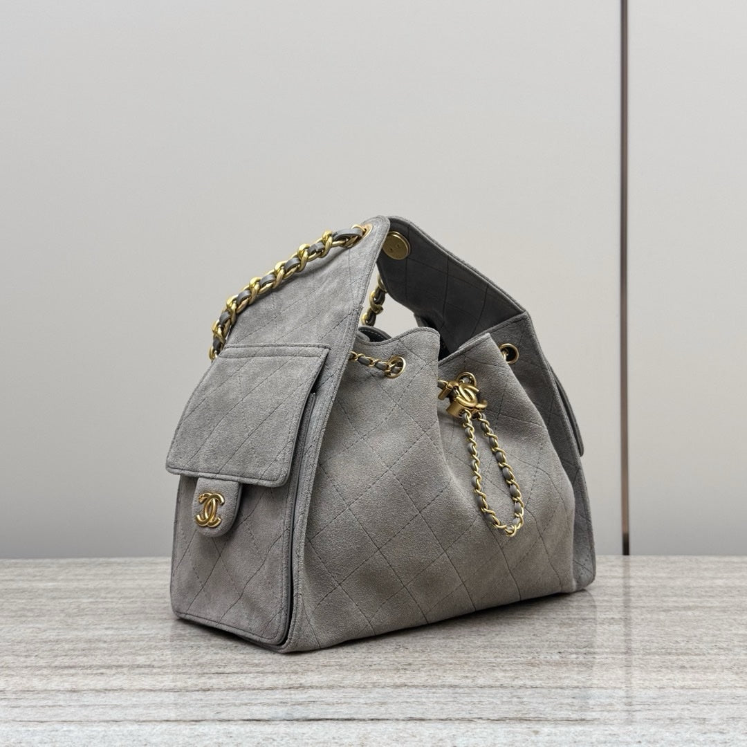 Chanel 25C Orta Boy Hobo Seyahat Çantası - Glimmer of Luxury