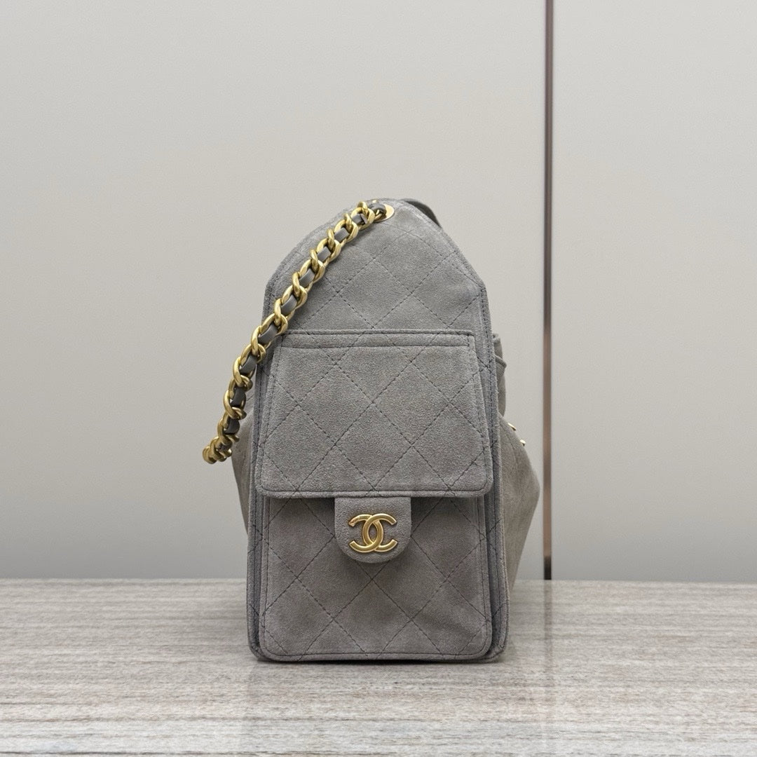 Chanel 25C Orta Boy Hobo Seyahat Çantası - Glimmer of Luxury